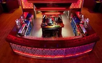 Camden Deluxe فندق 2*