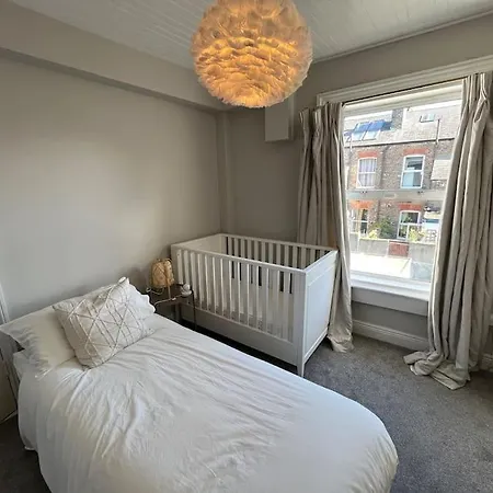 The Ranelagh Townhouse Appartement *