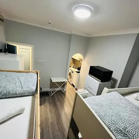 Flat In Center