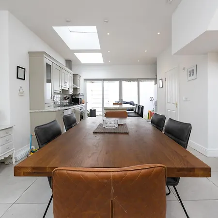 別荘 Large 3 Bed Family - 5 Min From Train Station *