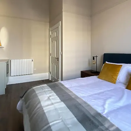 Holiday home Luxuriously Large Period D2 Property Of Character