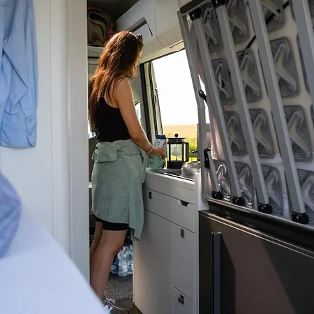 Сasa de vacaciones Cookies Campers - Large Campervan *