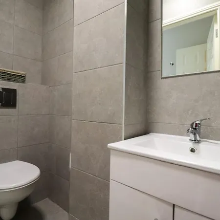 Inviting 2-bed In Dublín
