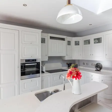 Guestready - Restful In Drimnagh
