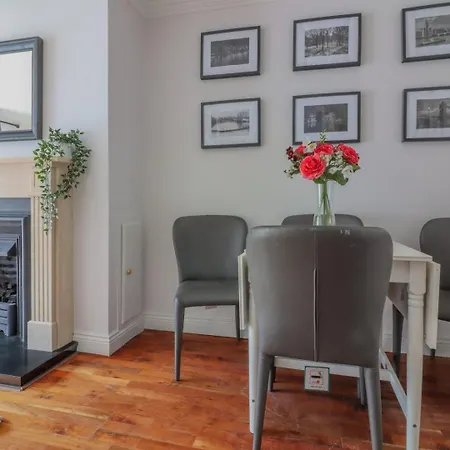 Guestready - Coastal Charm Near Sandymount * Dublín