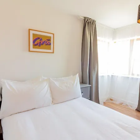 Апартаменты Guestready - Modern By Pheonix Park Дублин