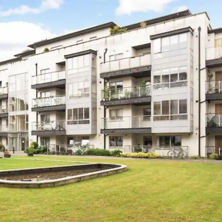 Excellent Location St Anne's Park 2 Bed/bath Apartment, 5 Apartment