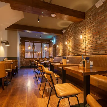 Mcgettigan's Townhouse - Olives & Figs Bistro 3*