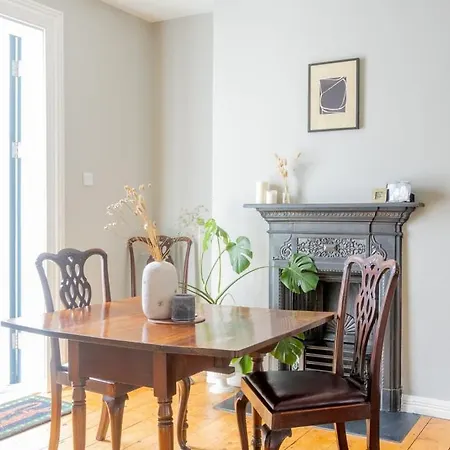 Guestready - Victorian Redbrick In Heart Of * Dublin