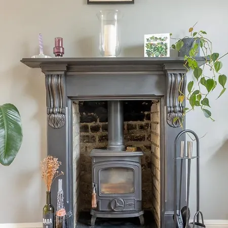 Guestready - Victorian Redbrick In Heart Of Dublin