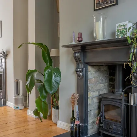 Guestready - Victorian Redbrick In Heart Of Guest house Dublin