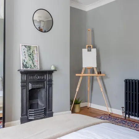 Guestready - Victorian Redbrick In Heart Of *