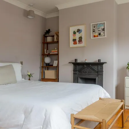 Guestready - Victorian Redbrick In Heart Of