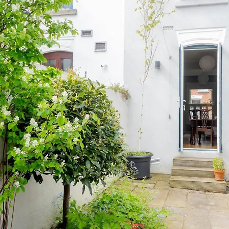 Guestready - Victorian Redbrick In Heart Of Guest house Dublin