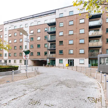 Bright 2bd Flat With Private Balcony - Apartmán Dublin