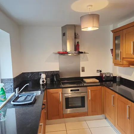 Apartment Excellent Location St Anne's Park 2 Bed/bath Apartment, 5 *