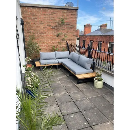 2 Bed City Centre Penthouse With Cathedral Views Apartment Dublin