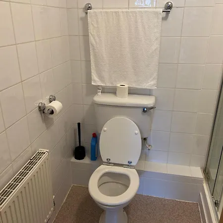 דירה 004 Spacious 3 Bed In Centre