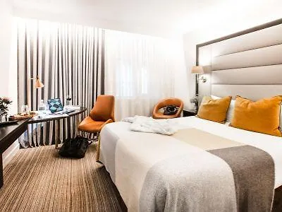 The Address Connolly Otel 4*