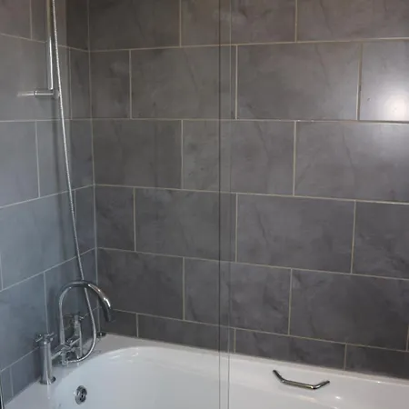 Appartement Conveniently Located, 2 Bedroom Modern