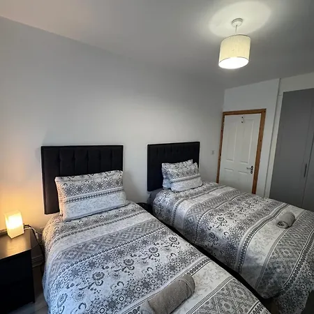 Lägenhet Modern Good Distance From And Airport 4people Dublin
