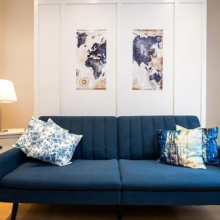 Modern Apt-23min Walk To Castle