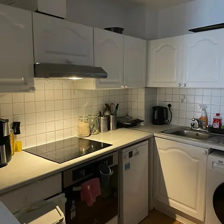 Entirehouse-15 Min Walk Templebar- Free Parking&wifi Апартаменты *