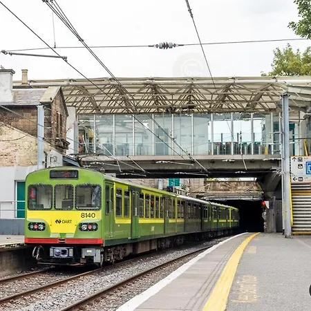Apartman Dun Laoghaire Coastal Retreat & Hidden Getaway
