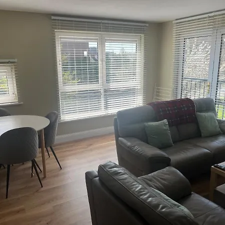 Appartement Modern Airport *