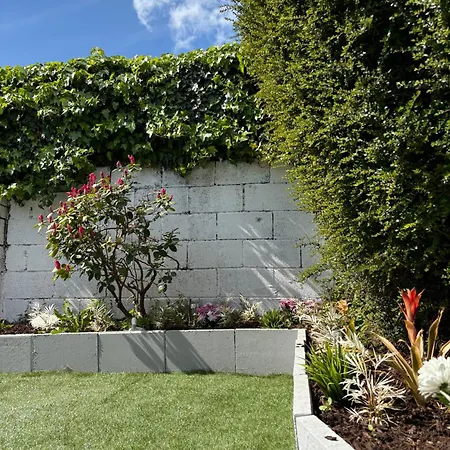 Superb Double Near Airport - 3 Penzion Dublin