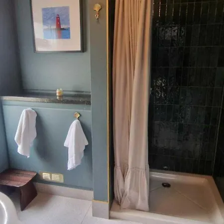Spacious Family Haven On Edge Of Centre Dublin