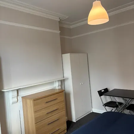 Superb Triple Near Croke Park - 5 * Dublin