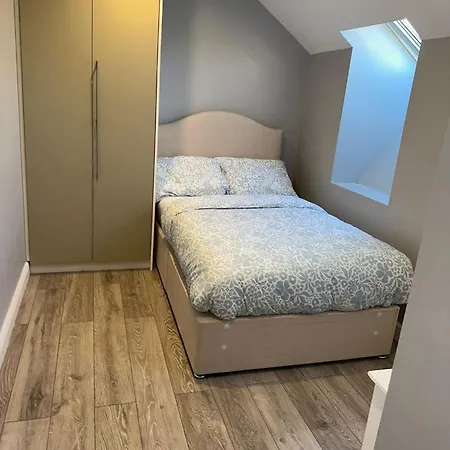 Dom wakacyjny Modern 4-5 Bedroom House Dublin