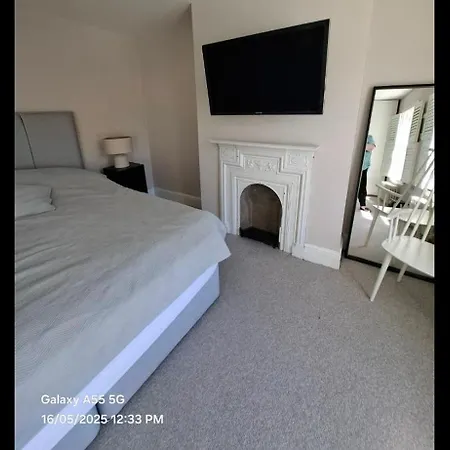 Beautiful And Spacious In South Circular Rd Dublin