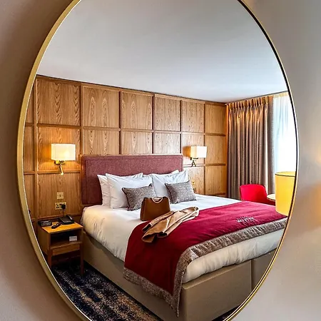 Otel Skylon