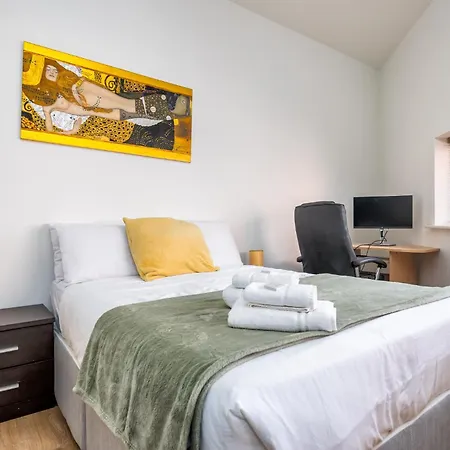 Lejlighed 3 Bed In Centre 10min To Spire