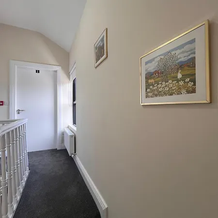 En-suite Triple Near Croke Park - 1 招待所 都柏林
