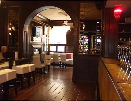 Russell Court Hotel