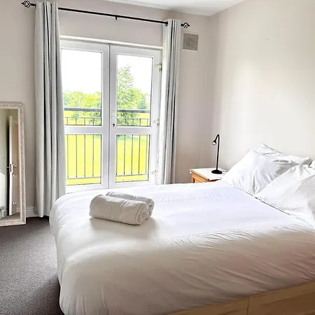 Comfy 3bd & Airport Access Δουβλίνο