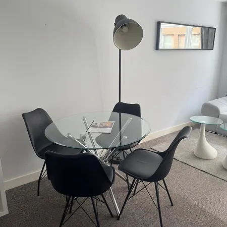 Apartmán 2 Bedroom 8 *