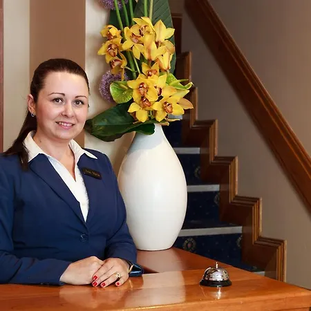 Guest house Kingfisher Townhouse