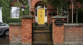 Donnybrook Hall Pensionat 3*