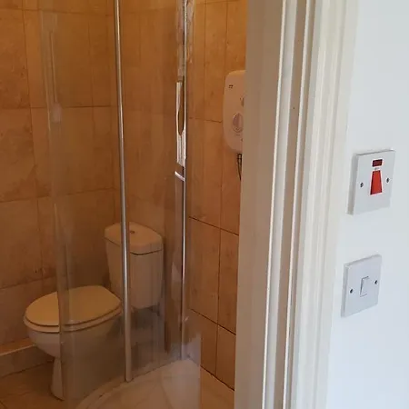 דירה Malahide Road Flat