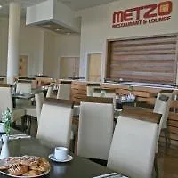 فندق ترافيلودج دبلين إيبروت ساوث Collinstown (Santry)