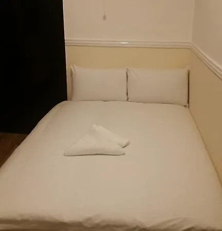 The Holyhead Hostel *
