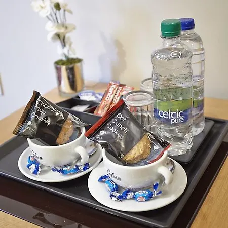 Guest house Kingfisher Townhouse 3*