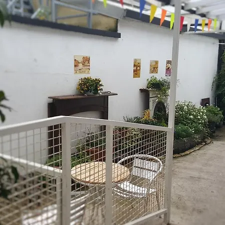 헤이즐브룩 하우스
