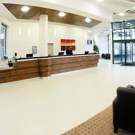 ترافيلودج دبلين إيبروت ساوث فندق Collinstown (Santry)