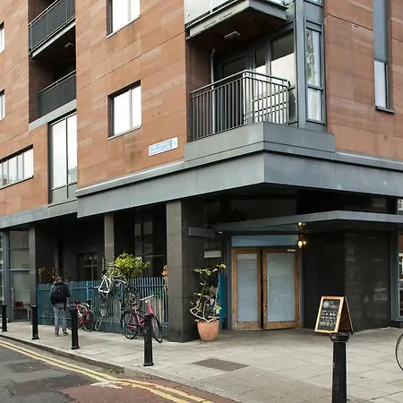 Cathedral Court *