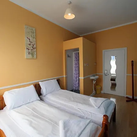 Durban Guest house 3*